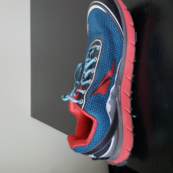 Altra Gaiter Trap Lone Peak 2.5 sz.8.5. Pre-owned Blue & Red. Zero drop - Picture 7 of 12